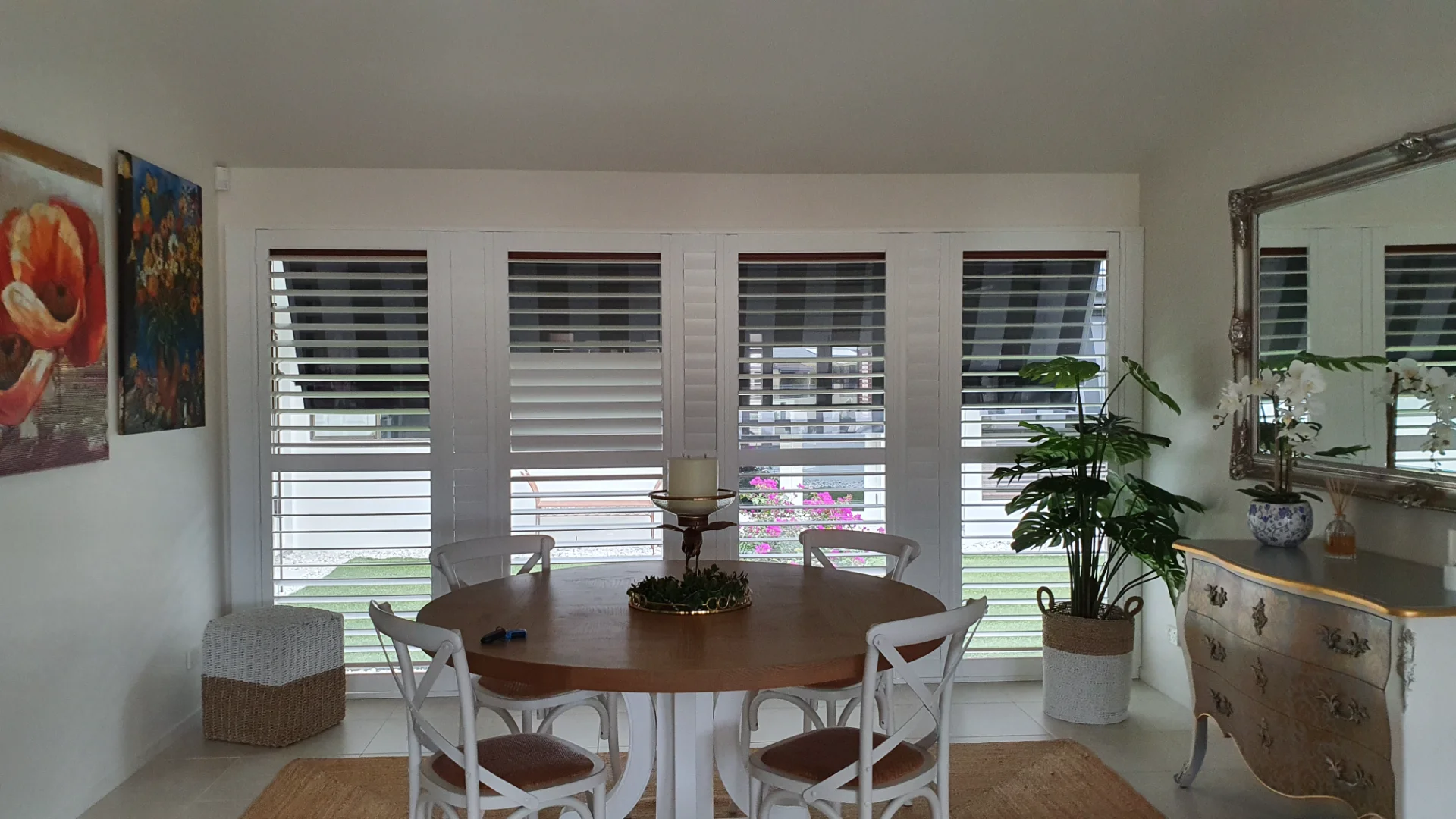 Face-fitted plantation shutters in a Gold Coast dining room